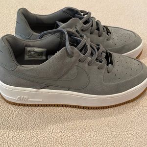 Woman’s Nike AF1 sage low